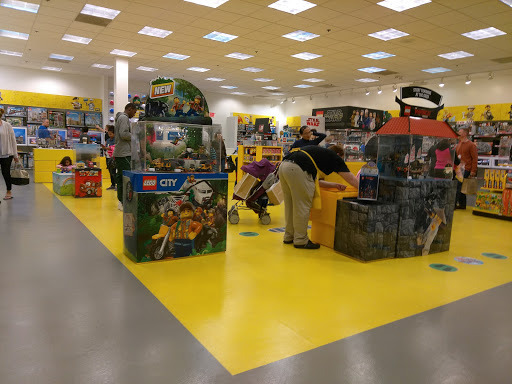 Toy Store «The LEGO Store», reviews and photos, 2700 Potomac Mills Cir, Woodbridge, VA 22192, USA