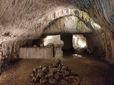 Grotte Pétrifiante à Trôo