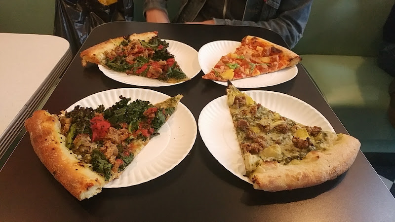 #6 best pizza place in Brooklyn - Screamer's Pizzeria