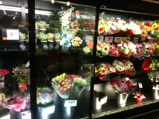 Grocery Store «Giant Food Stores», reviews and photos, 2350 Susquehanna Rd, Roslyn, PA 19001, USA