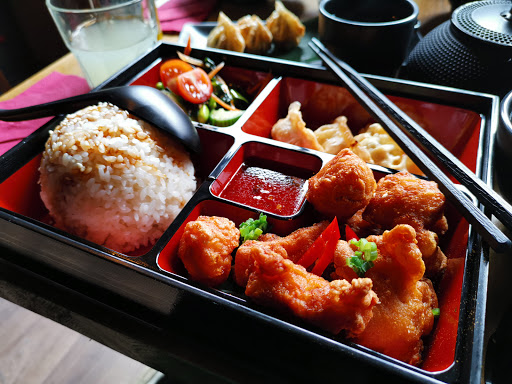 Bento Japanese Street Food & Izakaya