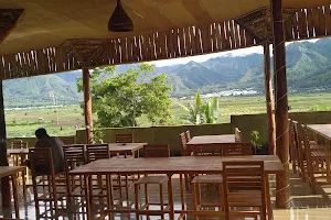 Re'ronggak Lodge, Resto n camp image