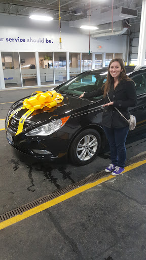 Used Car Dealer «CarMax», reviews and photos, 3320 Odyssey Ct, Naperville, IL 60563, USA