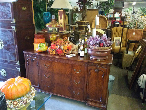 Charity «The RAK (Random Act Of Kindness) Warehouse / Store», reviews and photos, 701 Jefferson Ave SW, Watertown, MN 55388, USA