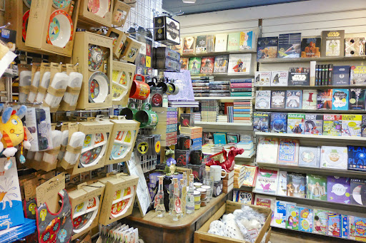 Gift Shop «Kards Unlimited», reviews and photos, 5522 Walnut St, Pittsburgh, PA 15232, USA