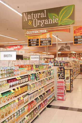 Grocery Store «Strack & VanTil Food Market», reviews and photos, 2168 W US Hwy 30, Valparaiso, IN 46385, USA