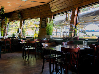 Barney's Schiedam - Restaurant aan de Maas ( v.m Barney Beer)