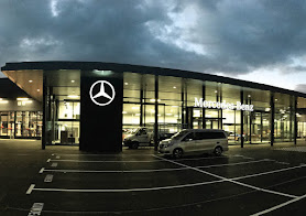 Mercedes-Benz Automobil AG, Nutzfahrzeug-Zentrum Schlieren