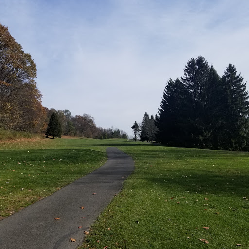 Public Golf Course «Hidden Valley Golf Course», reviews and photos, 1753 Panther Valley Rd, Pine Grove, PA 17963, USA