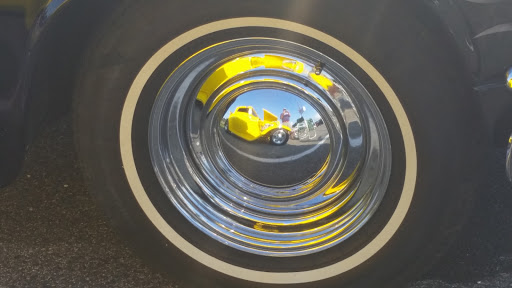 Donut Shop «Sip-N-Dip», reviews and photos, 775 Hope St, Bristol, RI 02809, USA