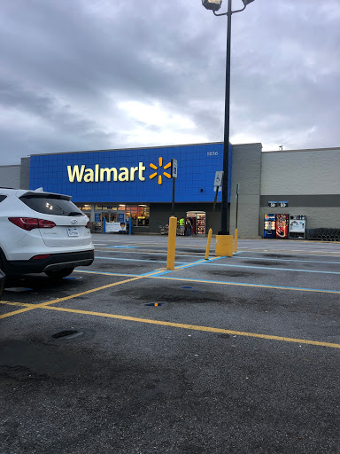 Department Store «Walmart Supercenter», reviews and photos, 1036 US-211, Luray, VA 22835, USA