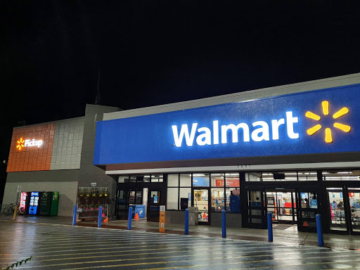 Discount Store «Walmart», reviews and photos, 3451 Tamiami Trail E, Naples, FL 34112, USA