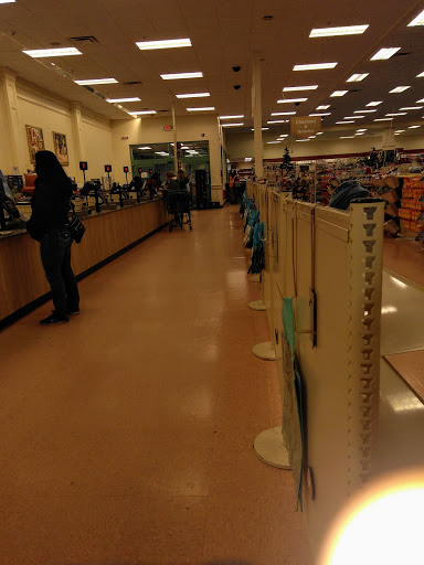 Home Goods Store «Christmas Tree Shops», reviews and photos, 1505 S Washington St, North Attleborough, MA 02760, USA