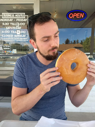 Donut Shop «Madbrook Donut Company», reviews and photos, 1987 W 4800 S, Roy, UT 84067, USA