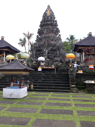 Tempat Ibadah Terkenal di Jawa Timur: Menyingkap Keberagaman dengan 15 Destinasi Spiritual