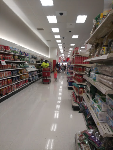 Department Store «Target», reviews and photos, 40 W 225th St #50, Bronx, NY 10463, USA