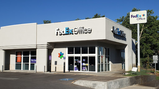 FedEx Office Print & Ship Center, 521 W 500 S, Bountiful, UT 84010, USA, 