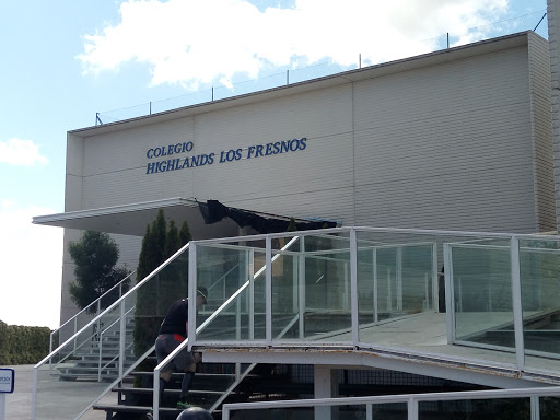 Colegio Privado Highlands School Los Fresnos en Boadilla del Monte