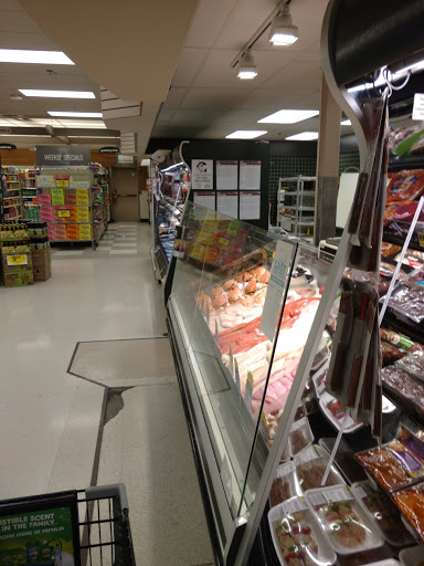 Grocery Store «Quality Food Center», reviews and photos, 4775 Whitman Ln SE, Lacey, WA 98513, USA