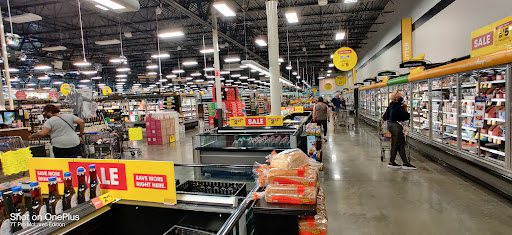 Shopping Mall «Riverdale Plaza Shopping Center», reviews and photos, 1044 W Mercury Blvd, Hampton, VA 23666, USA