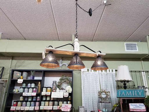 Antique Store «Country Porch», reviews and photos, 13862 Walsingham Rd, Largo, FL 33774, USA