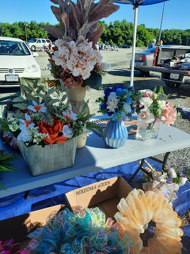 Flea Market «Azalea Flea Market», reviews and photos, 5209 Wilkinson Rd, Richmond, VA 23227, USA