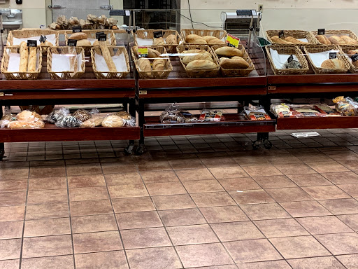 Supermarket «Price Chopper», reviews and photos, 410 Queen St, Southington, CT 06489, USA