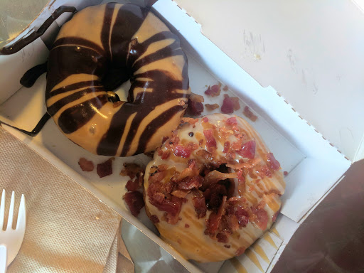 Donut Shop «Duck Donuts», reviews and photos, 409 Pisgah Church Rd, Greensboro, NC 27455, USA