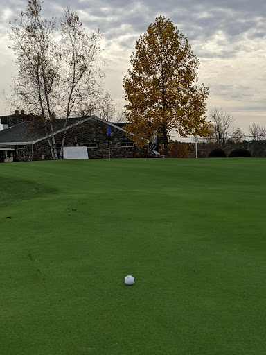 Country Club «Heritage Country Club», reviews and photos, 85 Sampson Rd, Charlton, MA 01507, USA