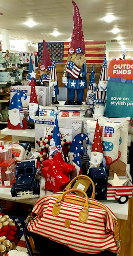 Department Store «HomeGoods», reviews and photos, 1644 Merrick Rd, Merrick, NY 11566, USA