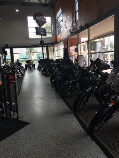 Harley-Davidson Dealer «Orange County Harley-Davidson», reviews and photos, 8677 Research Dr, Irvine, CA 92618, USA