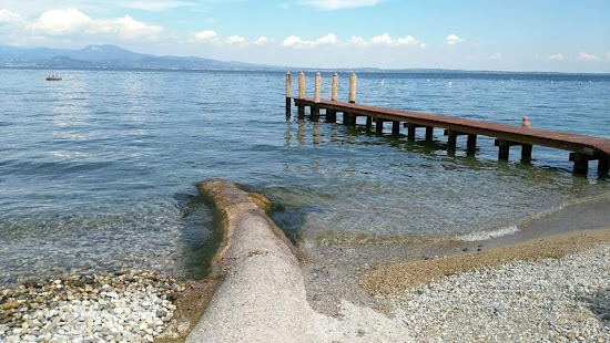 Spiaggia Porto di Moniga del Garda