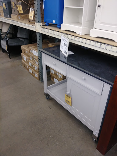 Home Improvement Store «HOBO - Home Owners Bargain Outlet», reviews and photos, 800 S 108th St, West Allis, WI 53214, USA