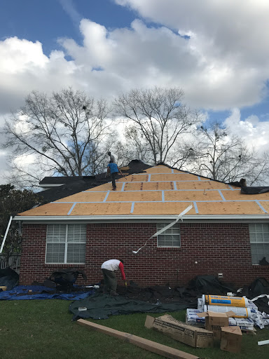 Roofing Contractor «Mobile Roofing & Construction», reviews and photos, 114 Westfield Ave, Mobile, AL 36608, USA