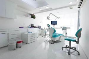 Studio Dentistico Everdent Dental Solutions Smart Clinic image
