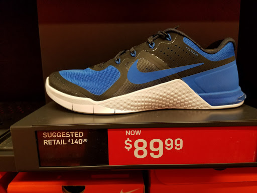 Sporting Goods Store «Nike Factory Store», reviews and photos, 1001 N Arney Rd #810, Woodburn, OR 97071, USA
