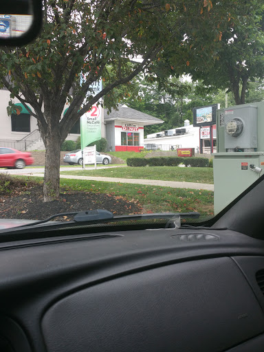 Donut Shop «Clifton Donut Shop», reviews and photos, 2317 Brownsboro Rd, Louisville, KY 40206, USA