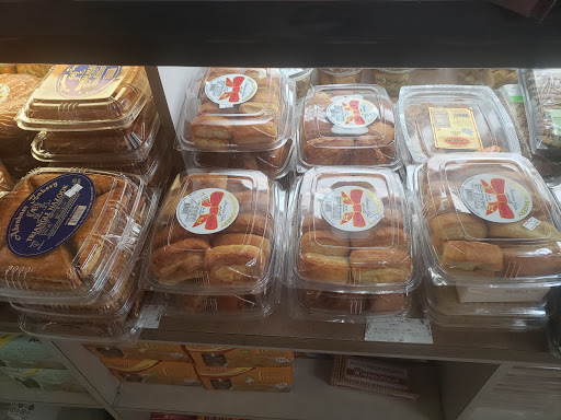 Grocery Store «Arax Market», reviews and photos, 585 Mt Auburn St, Watertown, MA 02472, USA