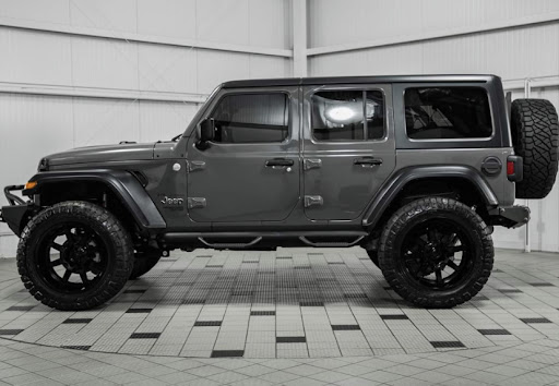 Car Dealer «Dealers Trade Outlet», reviews and photos, 16327 Lee Hwy, Gainesville, VA 20155, USA