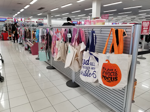 Clothing Store «Burlington Coat Factory», reviews and photos, 14800 Baltimore Ave, Laurel, MD 20707, USA