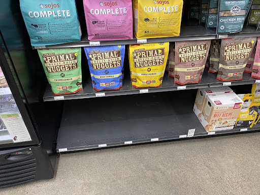 Pet Supply Store «Mud Bay», reviews and photos, 1706 S 320th St, Federal Way, WA 98003, USA