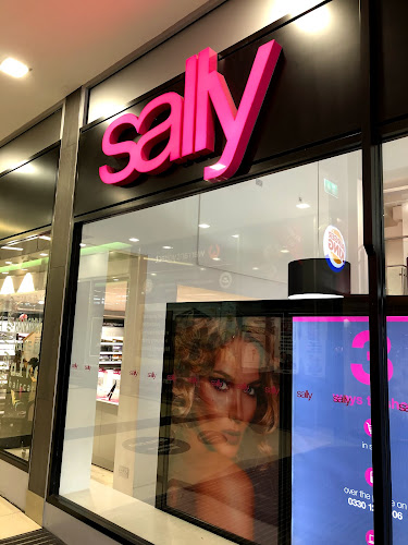 Sally Beauty - Reading