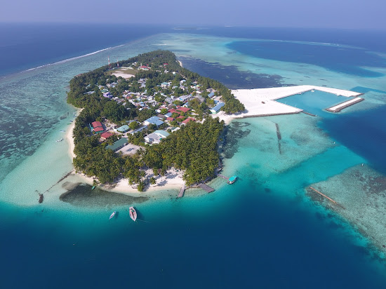 Magoodhoo Beach II