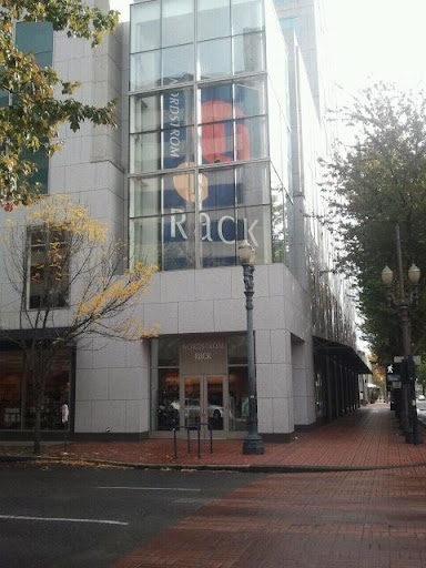 Department Store «Nordstrom Rack Downtown Portland», reviews and photos, 245 SW Morrison St, Portland, OR 97204, USA