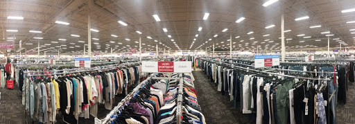 Clothing Store «Burlington Coat Factory», reviews and photos, 8204 S Orange Blossom Trail, Orlando, FL 32809, USA