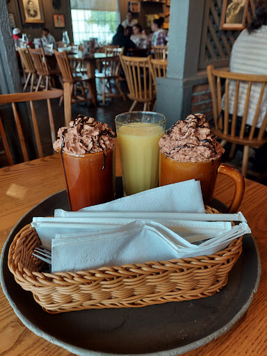 American Restaurant «Cracker Barrel Old Country Store», reviews and photos, 6175 McDonough Dr NW, Norcross, GA 30093, USA