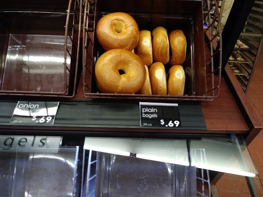 Grocery Store «Tom Thumb», reviews and photos, 302 S Park Blvd, Grapevine, TX 76051, USA