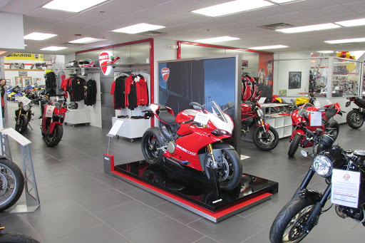 Motorcycle Dealer «Ride1 Powersports», reviews and photos, 3747 Park Mill Run Dr, Hilliard, OH 43026, USA