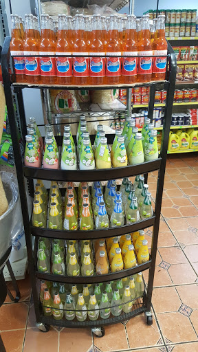 Mexican Grocery Store «La Tienda», reviews and photos, 6490 Dobbin Rd, Columbia, MD 21045, USA