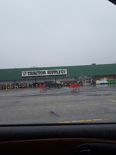 Home Improvement Store «Tractor Supply Co.», reviews and photos, 1437 E M 21, Owosso, MI 48867, USA